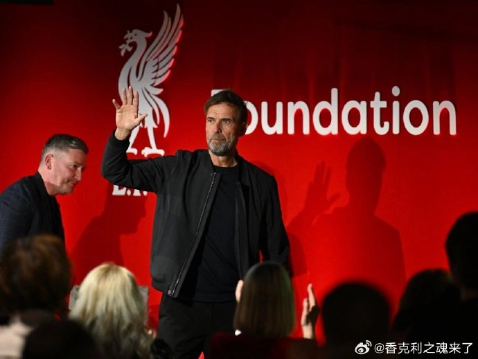 克洛普重返利物浦帅位 战术革新引领球队复兴之