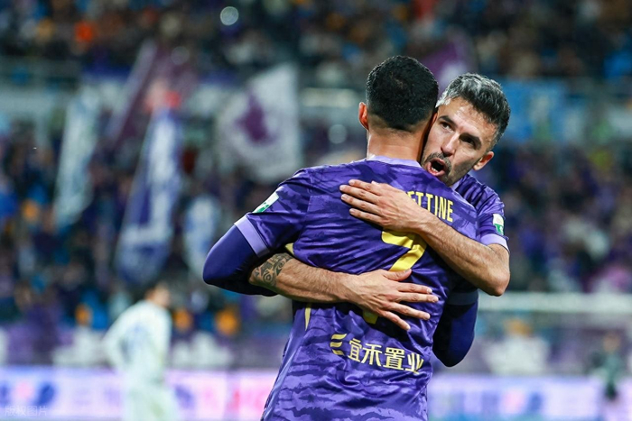 天津津门虎主场迎战青岛海牛 格劳状态回升助力