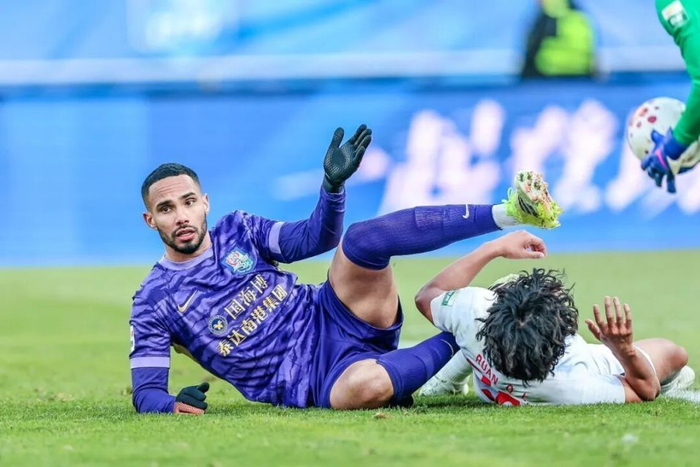 天津津门虎主场迎战青岛海牛 格劳状态回升助力