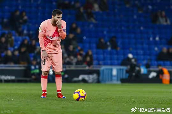 拉波尔塔与梅西旧账未结 巴萨复兴之路充满争议